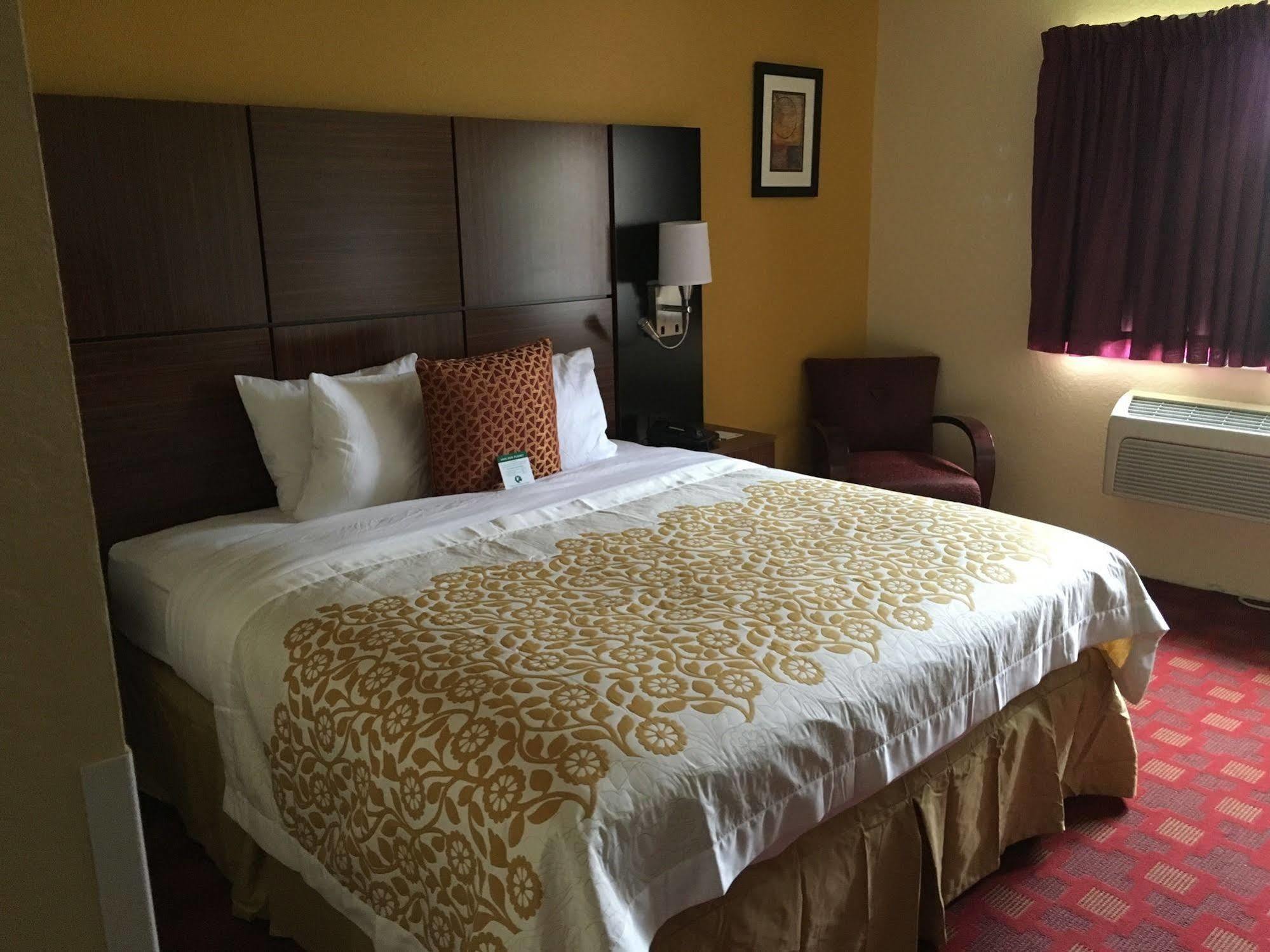 Days Inn By Wyndham Leominster/Fitchburg Area Buitenkant foto